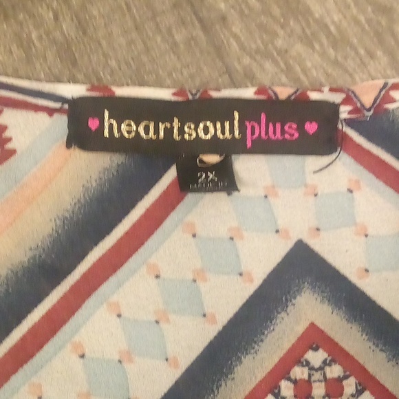 Sheer tribal print top - Picture 3 of 5